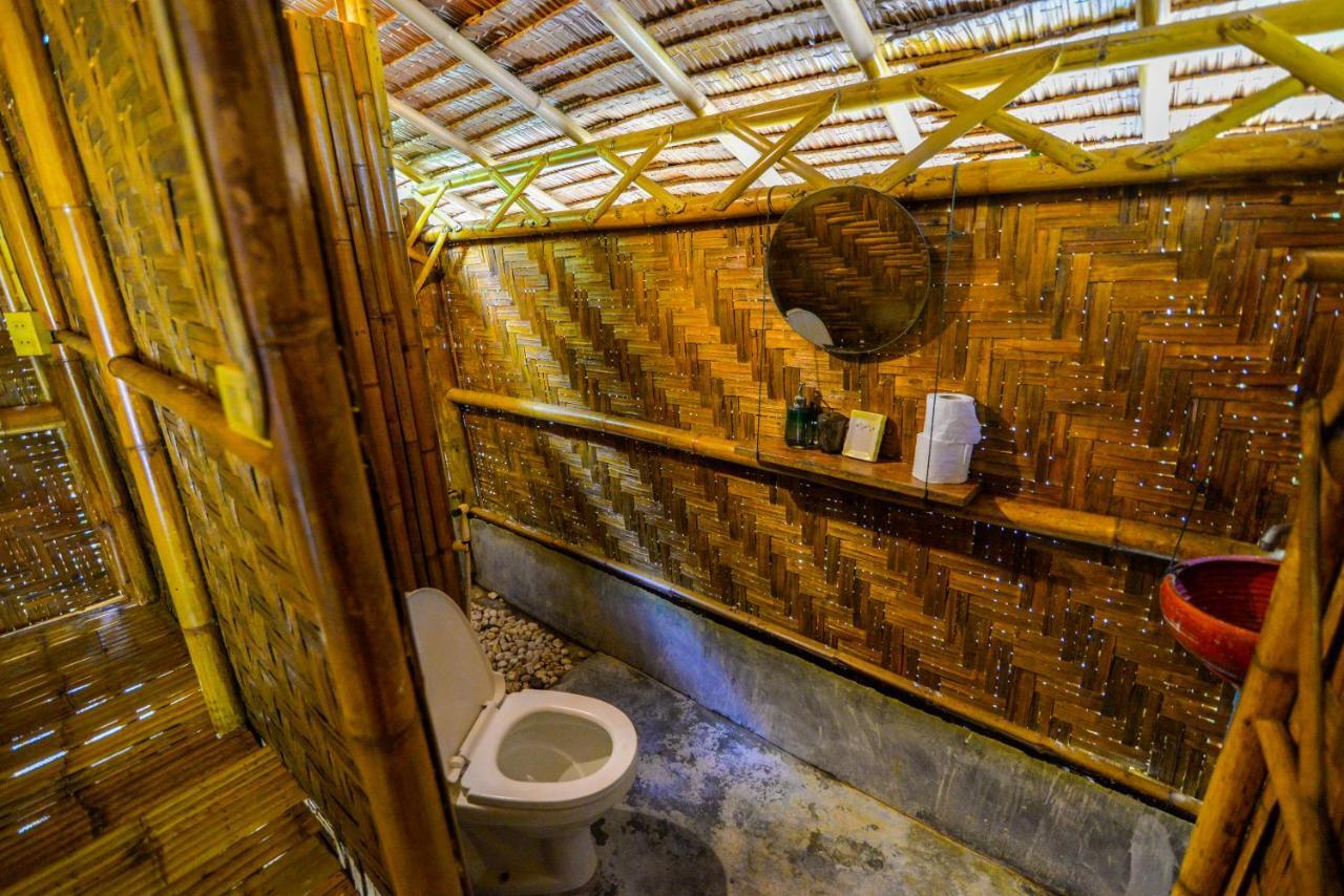 Bananas Resort & Restaurant Tha Lane Bay エクステリア 写真
